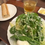 chez otake - サラダとパン