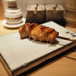 焼鳥 おみ乃 - かしわ（もも肉）