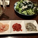 青森の地酒と海の幸山の幸 青森の炉端 奏屋 - 九州のイメージが強い前菜