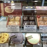 函館洋菓子スナッフルス - 