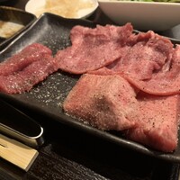 BeefGarden 二子玉川 - 生タン塩（タン先、タン中、タン元）