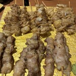 토리에비스 히로시마 나가레카와점 - 닭꼬치