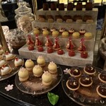 ガストロノミー ジョエル・ロブション - 