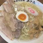 青竹手打ち拉麺 あさみ - 料理写真: