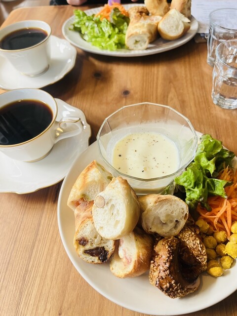 Parlor linka photo 2