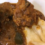 インド料理 パリワル - プレーンナン入りスカチキン(ウイグルスタイル)