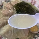 中華そば ひかり - スープ