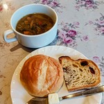 ゴンジーノ - スープ＆パン