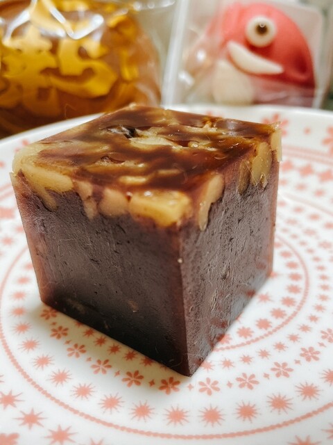 一本杉菓子店（イッポンスギカシテン） - 天童南（和菓子）の写真