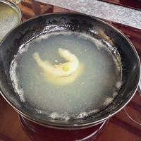 からすみ蕎麦 月と松 - シラウオとうすい豆のソプ