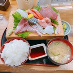 五右衛門 - 刺身定食