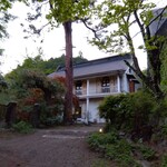 296979715 - こちらの建物は東京都有形文化財