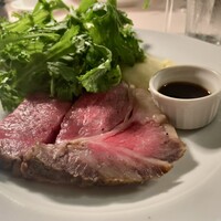 トラットリア グランボッカ - 名物ローストビーフとマッシュポテト