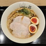 中華そば 昴 - 味玉 丸鶏中華そば￥1,100