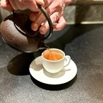 西麻布 焼肉 X - 牛コンソメスープ