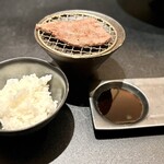 西麻布 焼肉 X - ヒレ、ごはん