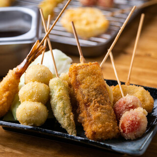 揚げたて串カツを心ゆくまで堪能できる贅沢食べ放題