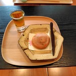 しずく茶 - 阿闍梨餅