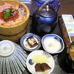 おひつ膳 田んぼ - 鮭いくらおひつ膳