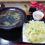 りきさん亭 - ワカメうどんＣセット