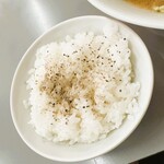 まるたかラーメン - パパオリジナルの「ペッパーごはん」