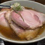 麺 みつヰ - 醤油ラーメン（細麺）w/叉焼