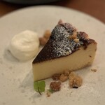 レストラン ラ・マーレ - バスクチーズケーキ