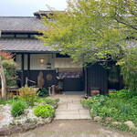 栗のいえ - 店舗入口