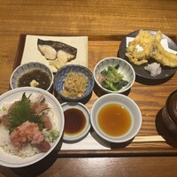 魚とおばんざい 泉士 - 