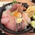 鱗介領 信海 食事処 - 料理写真:海鮮丼(上)