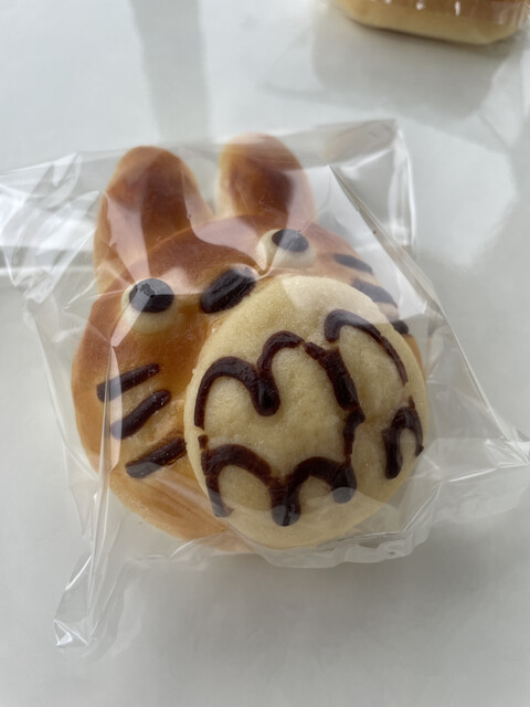 たねほこずき　よぞら　あさもや(あげぱん) ブレッド50 （Bread50） - 高田/パン | 食べログ