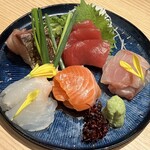 寿司トおでん にのや 日本橋店 - 