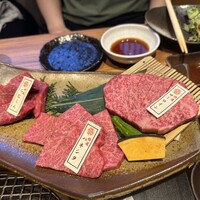 神戸牛焼肉 石田屋。Hanareの上 - 