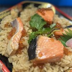 ウジエスーパー - いくらが少ないのがちょっと残念…