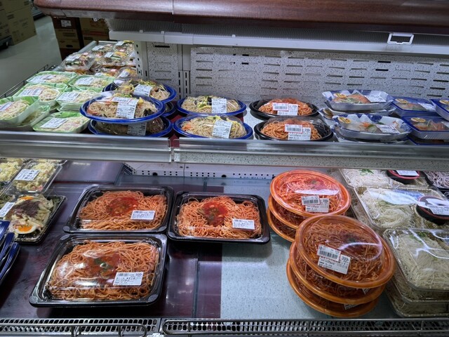 ウジエスーパー 塩釜店 - 東塩釜（コンビニ・スーパー）の写真