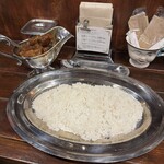 ポークカレー専門店 アカフジ - 料理写真:ポークカレー（並盛りのご飯少なめ）