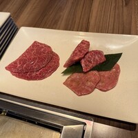 焼肉うしごろ 新宿三丁目店 - 