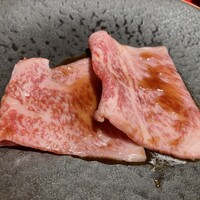 和牛とタン 焼肉 とみ 新橋本店 - 