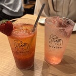 すしや コトブキ 広島JPビルディング店 - いちごと桜のお酒。