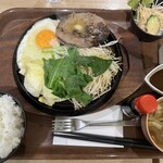 グランドステーキ - ハンバーグランチ 1390円