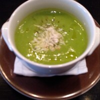 オーク ドア - 季節のスープ　グリーンピース