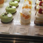 LESS by Gabriele Riva & Kanako Sakakura - 