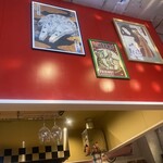 焼き鳥アポロ - いつもと違う席からの風景。初めて座った。笑