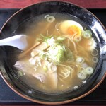 京園 - ラーメン（税込650円）