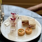 ドリーマーズ・ラウンジ - 