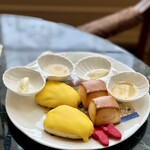 ドリーマーズ・ラウンジ - 