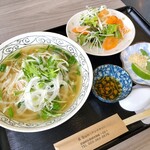 &Sun - フォー(1380円※税別)