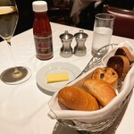 ウルフギャング・ステーキハウス シグニチャー - 