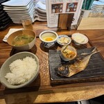 瀬戸内焼き魚定食 鞆や - 焼きあじ定食