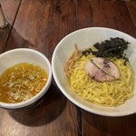 煮干しらーめん まるにぼ 総本店 - 料理写真: